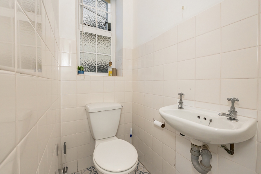 2 Bedroom Property for Sale in Rondebosch Western Cape